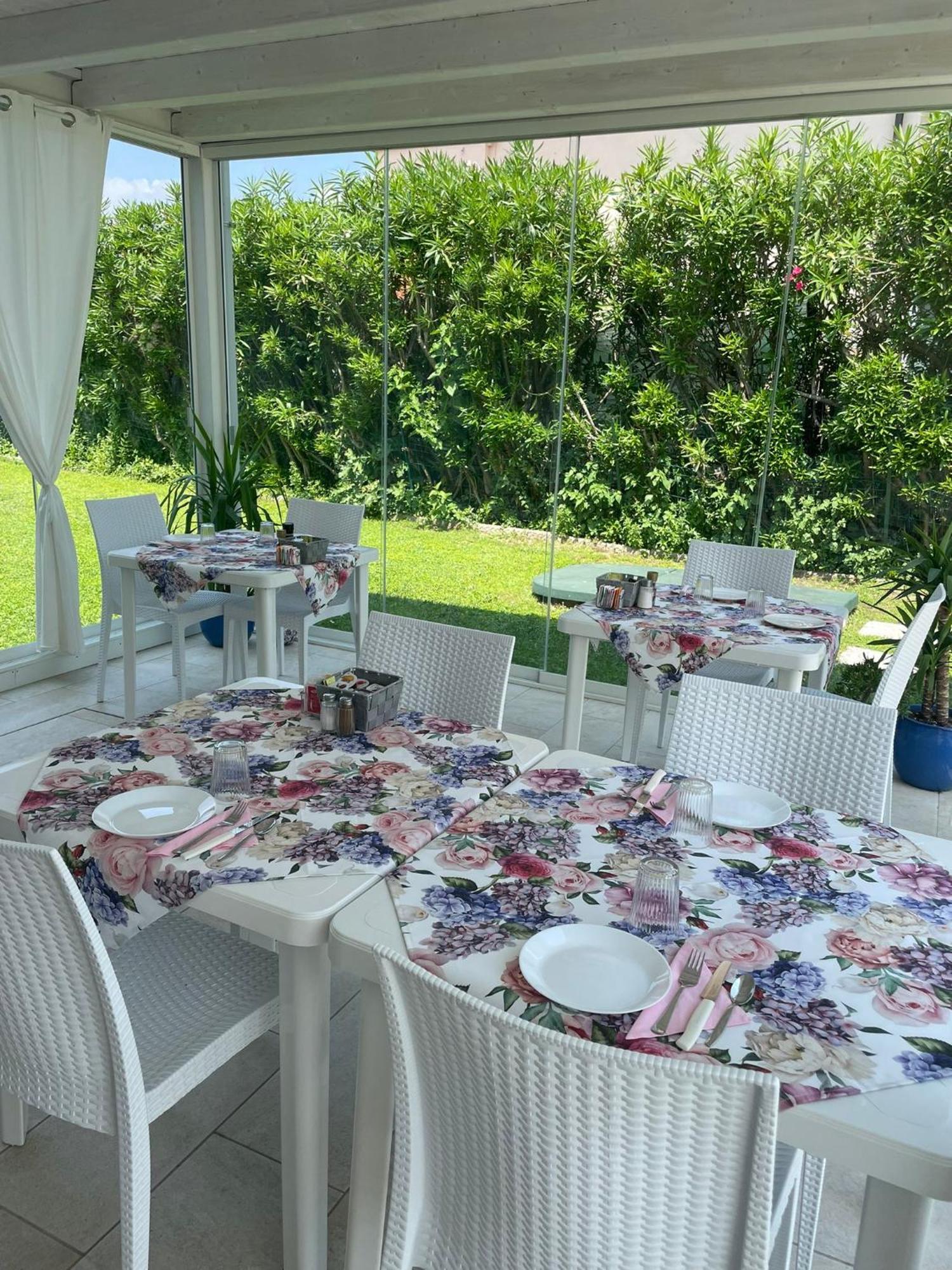Bed And Breakfast Da Beatrice Sirmione Exterior photo
